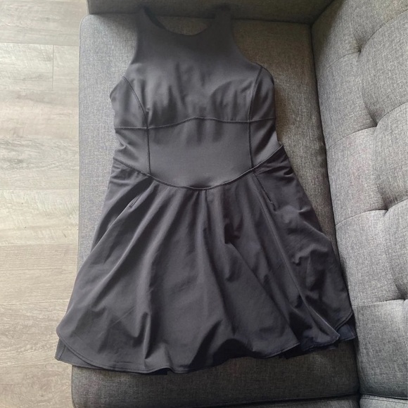 NWOT lululemon dress size 10 - Picture 2 of 5